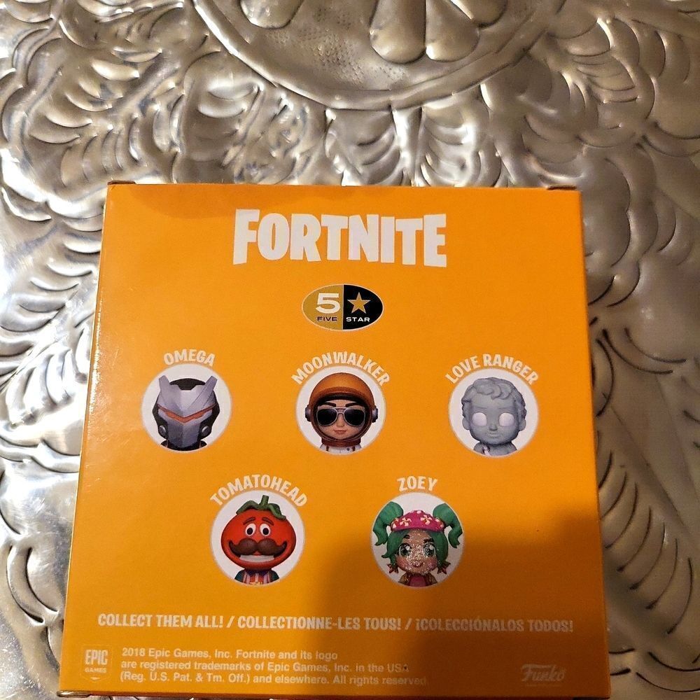 Fortnite vinyl figure   - Picture 3 of 4